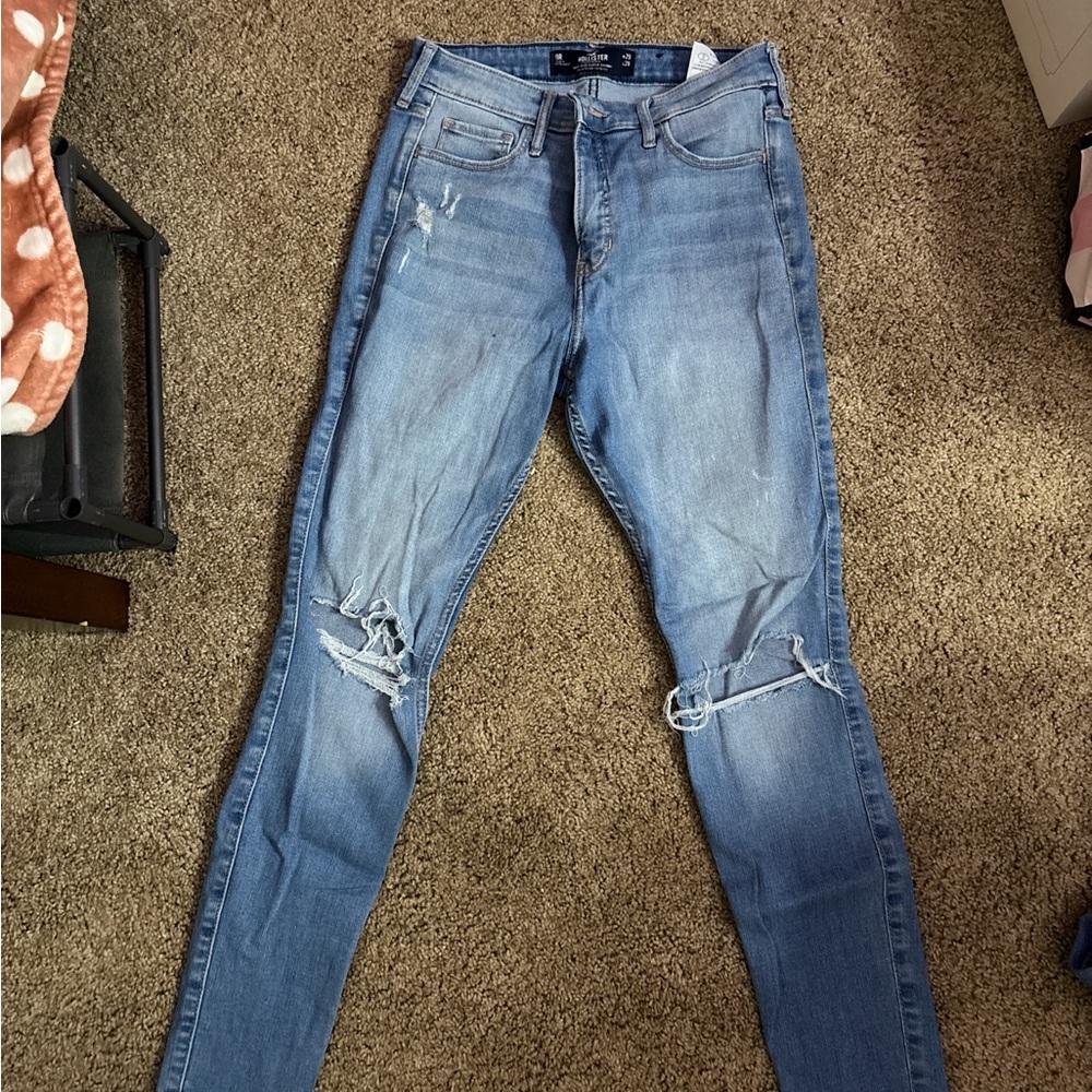 Hollister Women's Light Blue Ripped Skinny Jeans